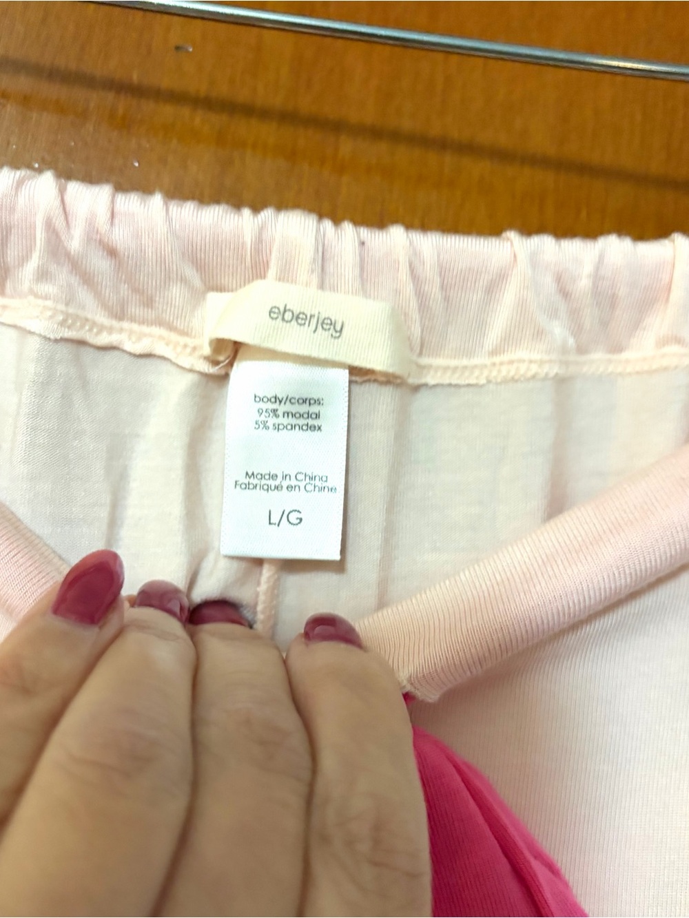 Eberjey Gisele Slouchy Pajama Set Peach Bellini / Bright Pink - Picture 7 of 11